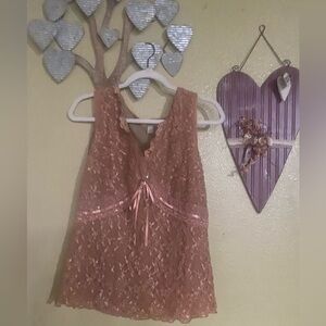 Merona lace lined blouse sleeveless with bow, feminine